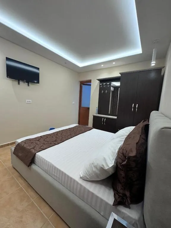 Vila Cano Boutique Durrës 0*,